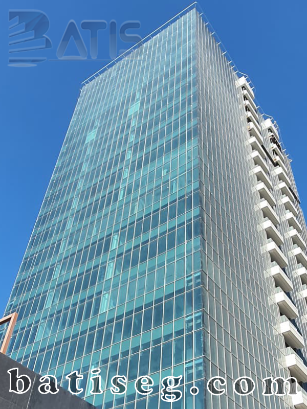 اجرای نمای کرتین وال در ساختمان اداری سیتی سنتر