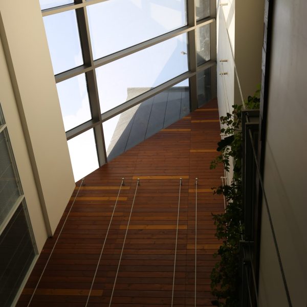 اجرای سقف اسکای لایت در باتیس (2)