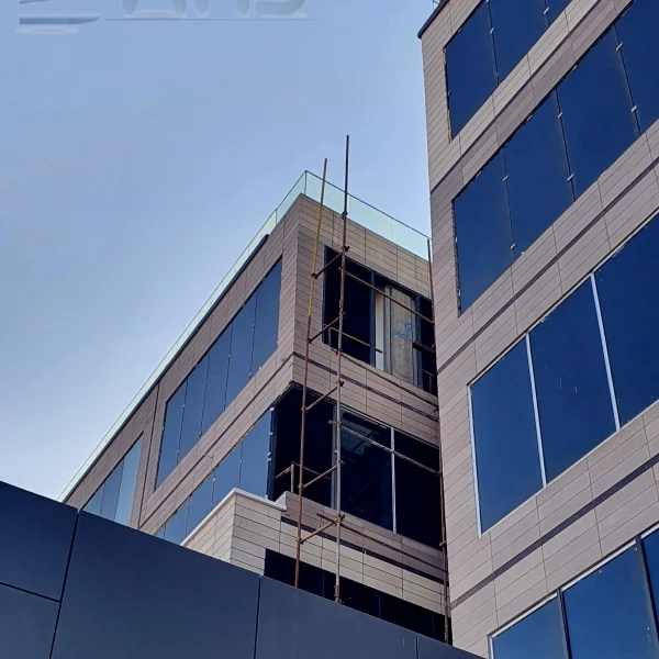 اجرای نمای کامپوزیت به روش خشک