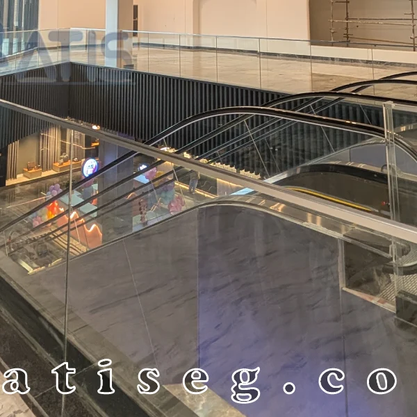 اجرای هندریل فدک مال توسط اسکان گستر باتیس